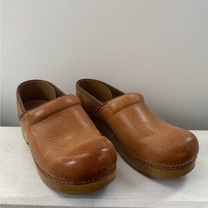 Dansko Tan Leather Women's Clogs